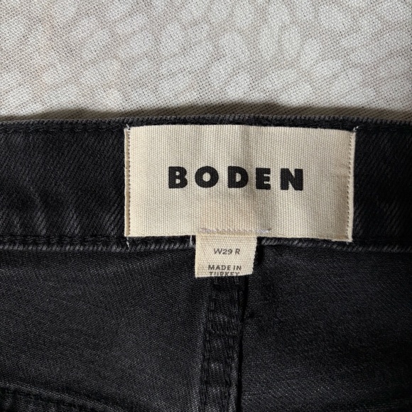 Boden women’s Girlfriend Jeans Size 29 NWT - Picture 3 of 6